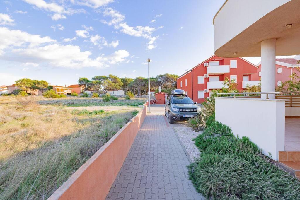 Apartment Vito, Pag Island Povljana Kültér fotó