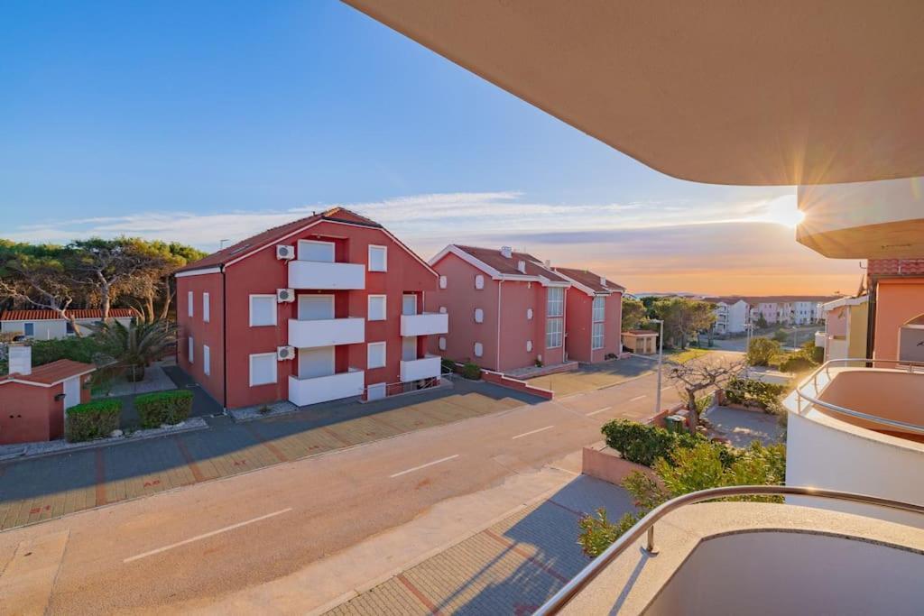 Apartment Vito, Pag Island Povljana Kültér fotó