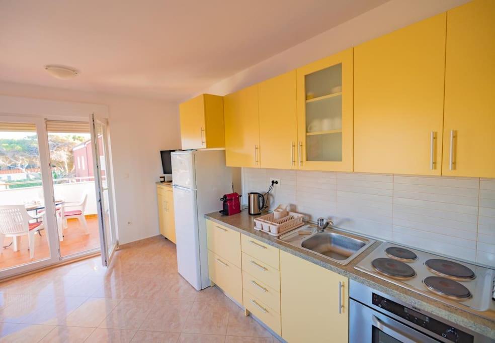 Apartment Vito, Pag Island Povljana Kültér fotó