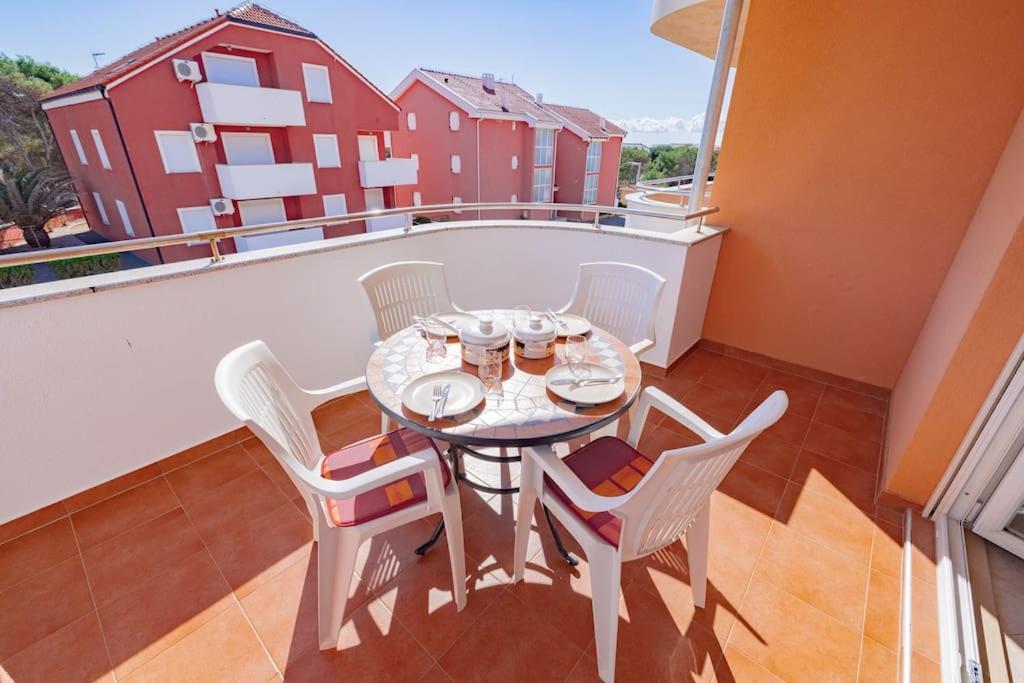 Apartment Vito, Pag Island Povljana Kültér fotó